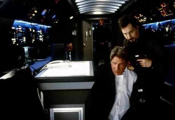 1997高分美國電影 空軍一號/Air Force One 哈里森·福特 英語中字 盒裝1碟